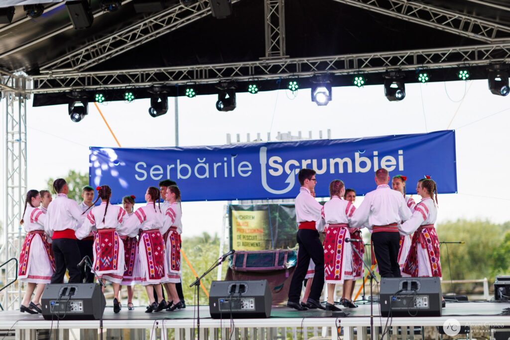 festivalul-scrumbiei-aGBh