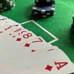Cum combini pasiunea pentru poker și pariuri sportive fără să-ți distrugi banca